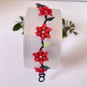 Floral Beaded Bracelet - Red and Green